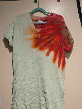 Tie-Dye V-Neck Cotton Dress in Mint Green and Red-Orange